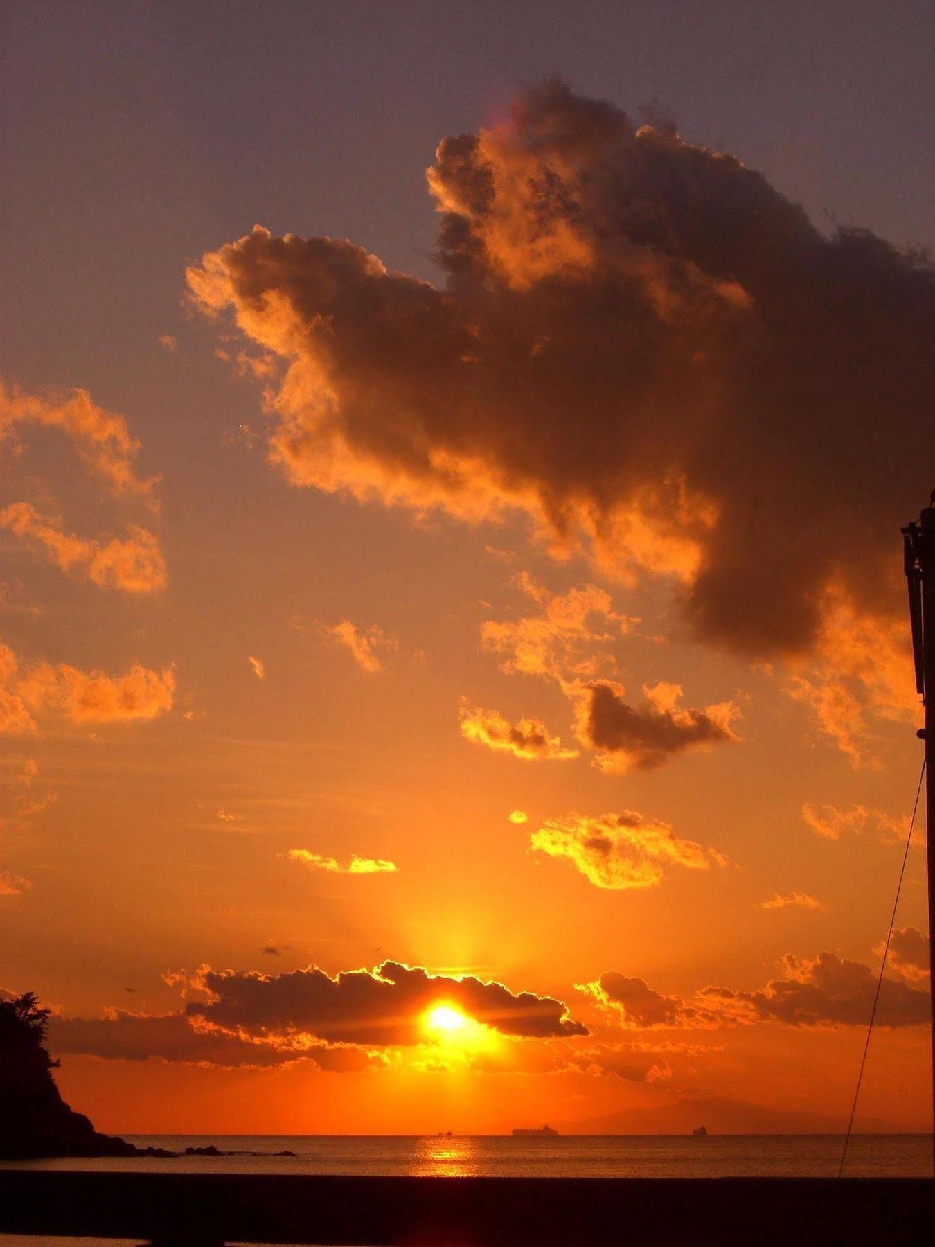 Bed and Breakfast Sunset Breeze Hota Kyonan Exterior foto